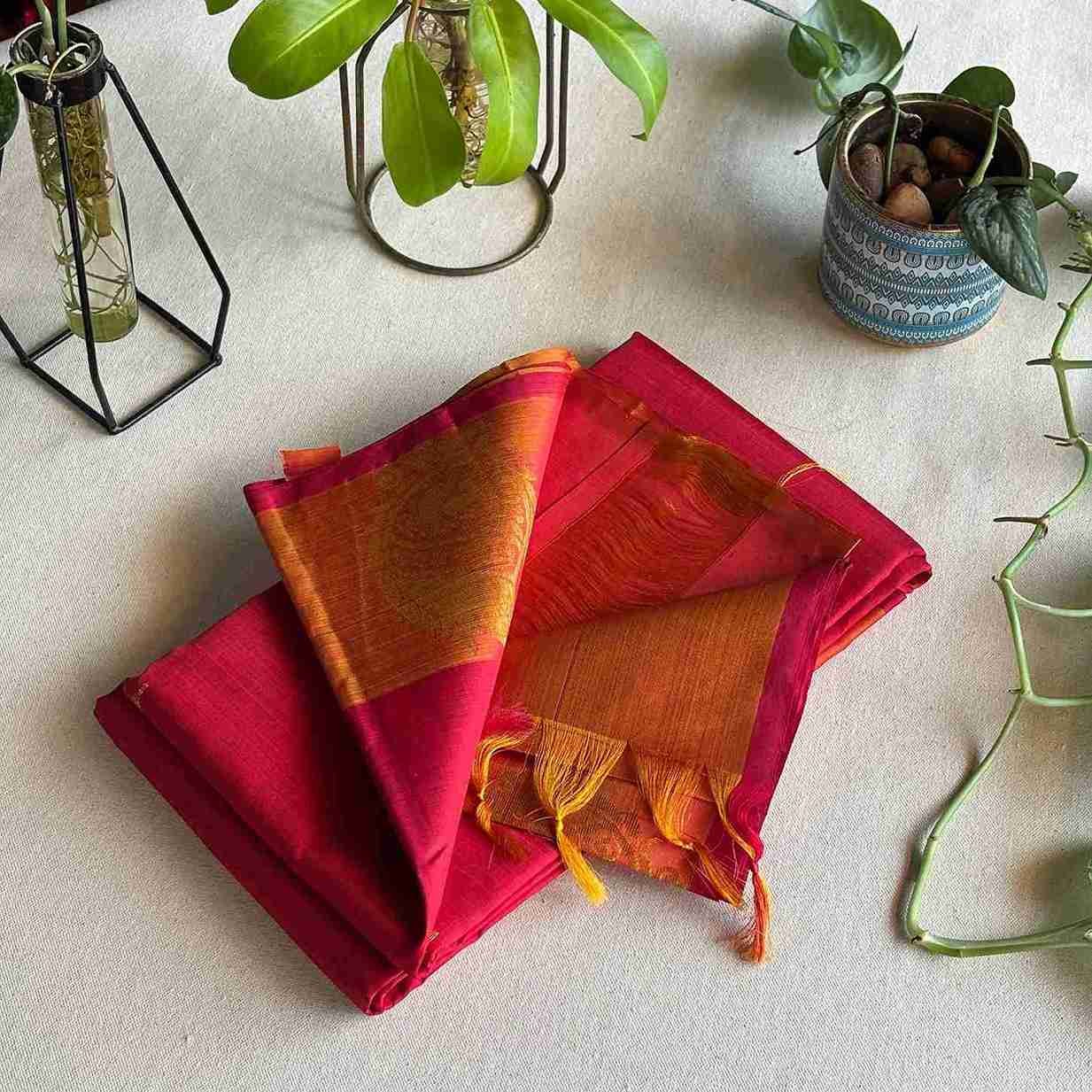 Handloom Kanchipuram Softsilk saree (Red)